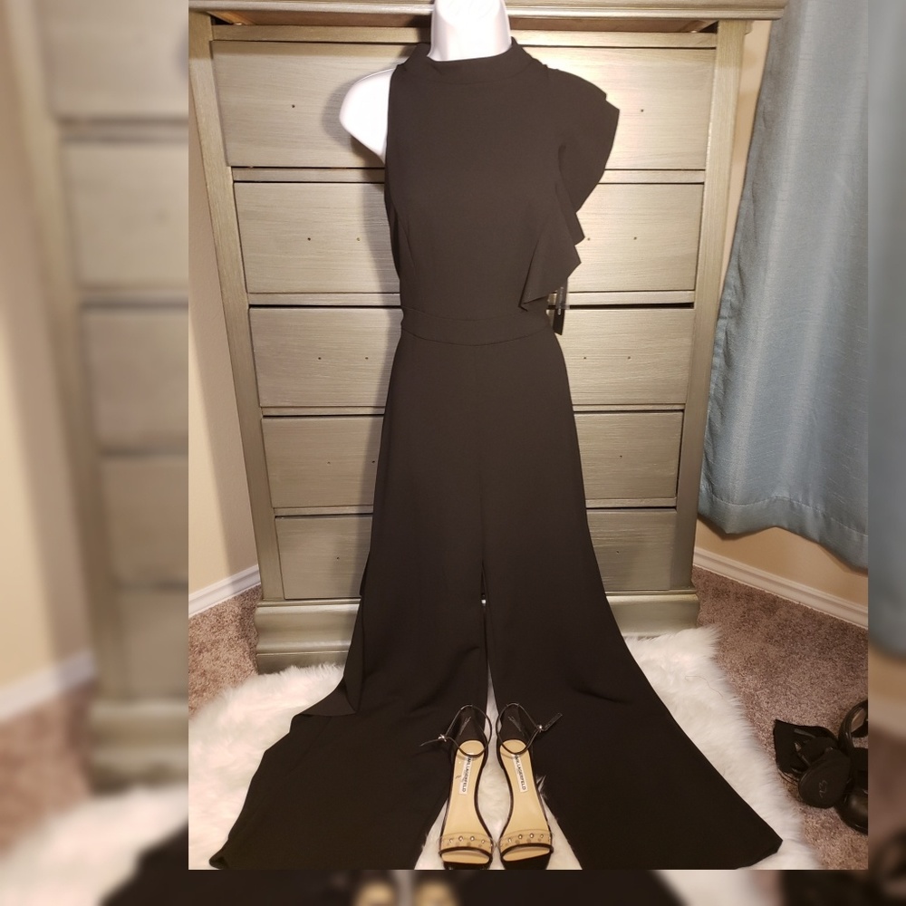 NWT Bebe Ruffled Jumpsuit - Picture 5 of 5